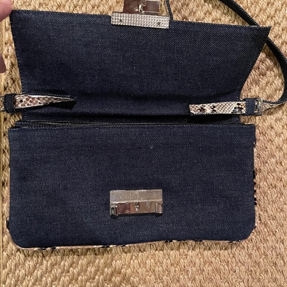 Handbag - Picture 2 of 3